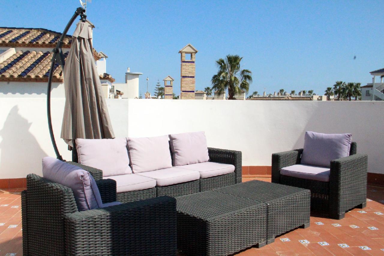 Akilar 1678133901ERLBFH ref 1799 mobile 3 Spacious balcony upstairs to enjoy the evening Las Violetas