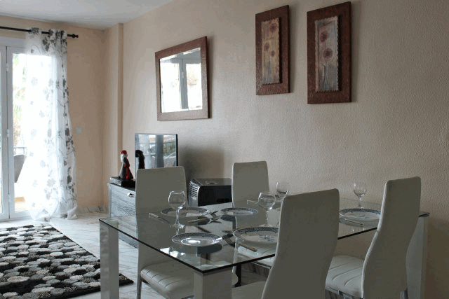 Akilar 1522138368SXEZUQ ref 1730 mobile 5 Beautiful dining area Villamartin Plaza