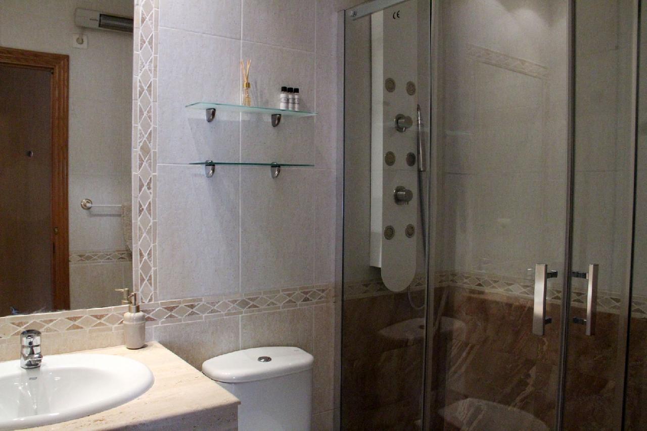 Akilar 1680971278TSWBHU ref 1803 mobile 9 Full shower room for the apartment Villamartin