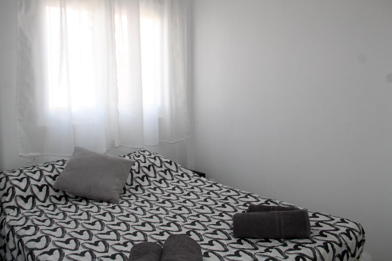 Akilar 1669757541HFBJXV ref 1794 mobile 8 Bedroom with double bed Villamartin Plaza