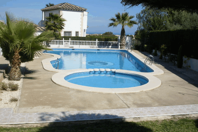 Akilar 1522050330RWGOXP ref 1679 mobile 2 Large communal pool Las Violetas