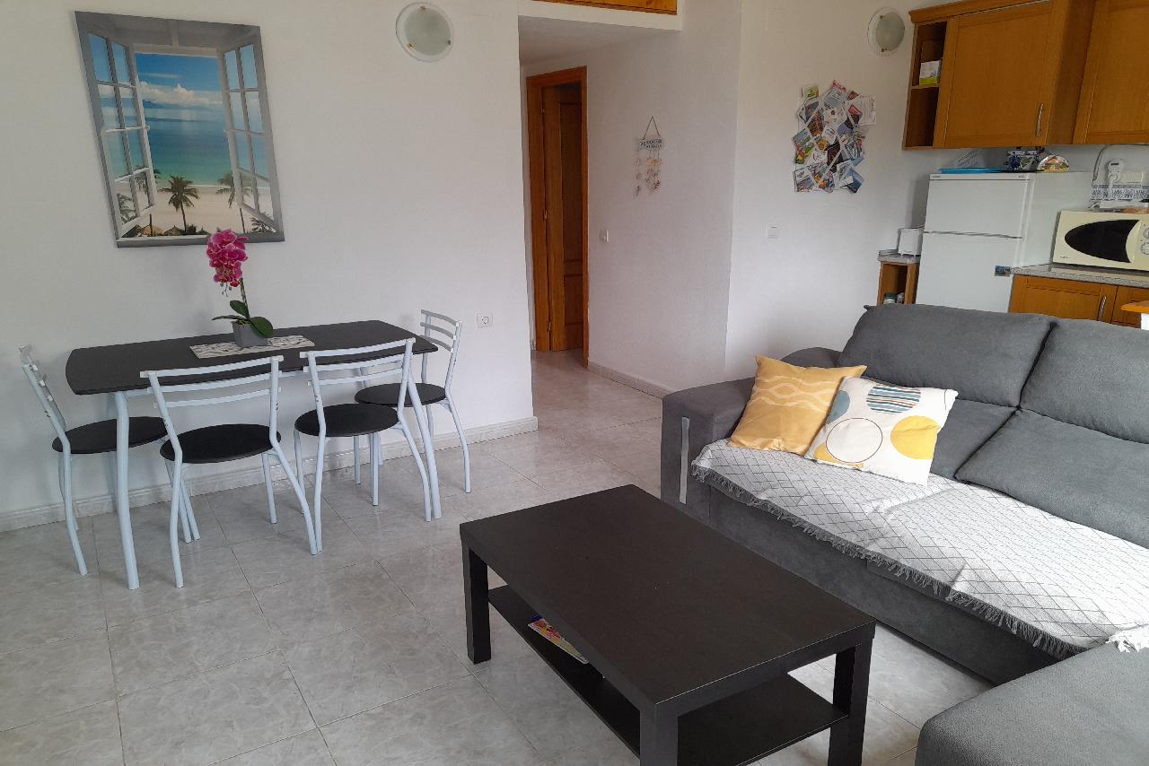 Akilar 1643144287ZNKHCL ref 1775 mobile 5 Lovely living room and dining area Villamartin