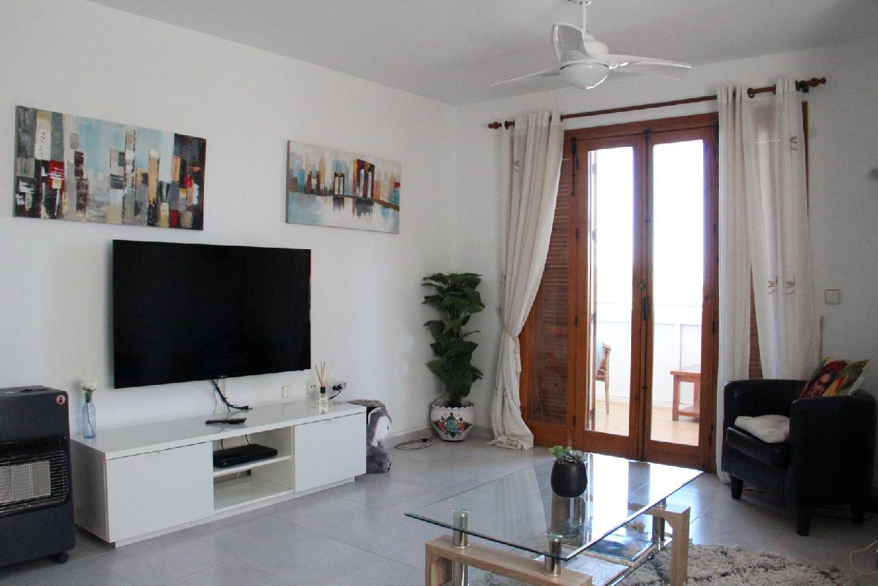 Akilar 1553961649MKNUEA ref 1734 mobile 3 Spacious living room, TV & Free wifi Villamartin Plaza