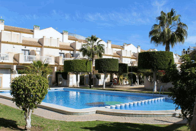 Akilar 1521810460ZALDBJ ref 6 mobile 9 Communal pool just outside of the door! Cabo Roig